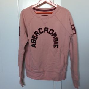 Abercrombie sweatshirt with pockets